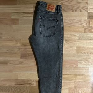 Mens like new Levi’s jeans.